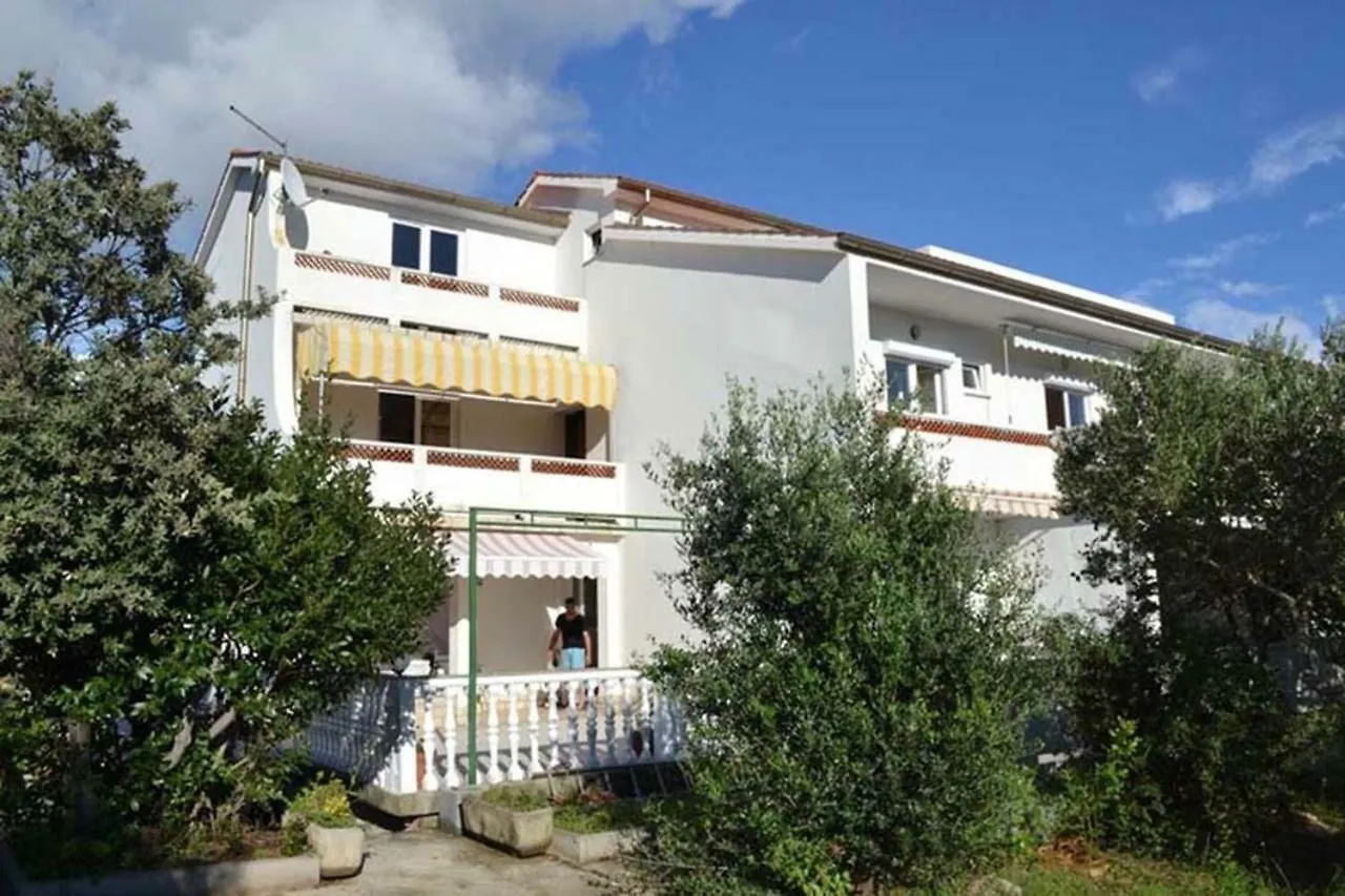 Apartments In Barbat/Insel Rab 17610 Barbat na Rabu