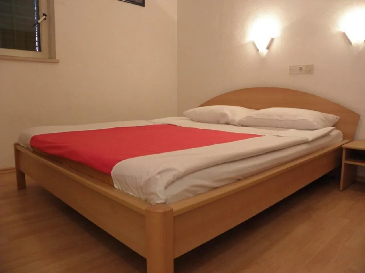 Apartments In Barbat/Insel Rab 17610 Barbat na Rabu